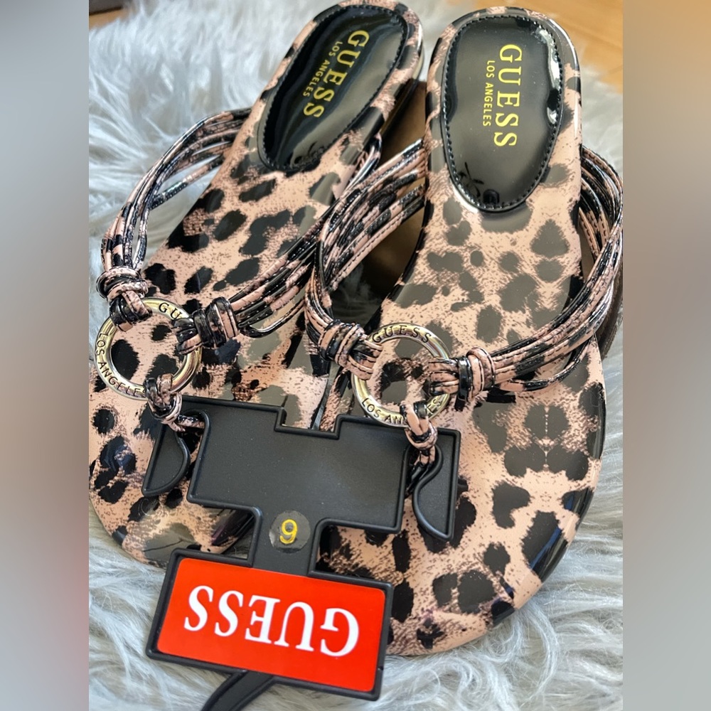 Guess sandals animal print